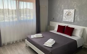 Aleva Rooms